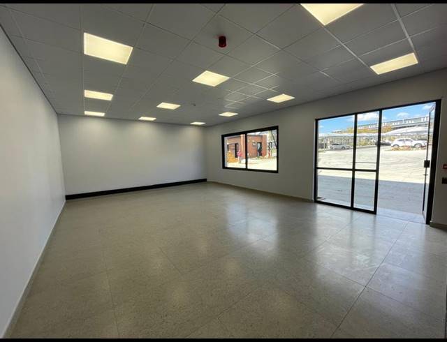 INDUSTRIAL PROPERTY TO RENT IN SAMRAND BUSINESS PARK